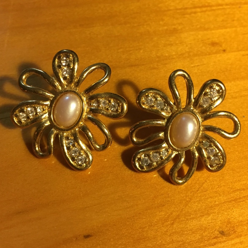 Hippie flower earrings